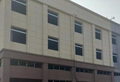 現(xiàn)在考個二建證書有用嗎？